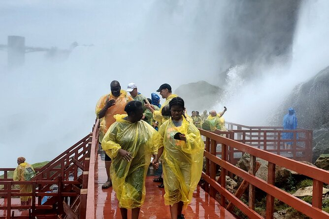 Niagara Falls All-American Botique Tour (Small Group Max 6) - Small Group Tour Experience