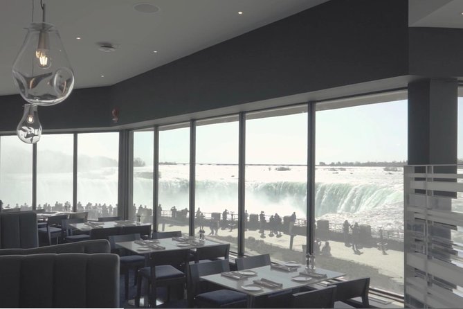 Niagara Falls Canada Day + Night Small Group Tour W/Falls Dinner - Illumination Tower