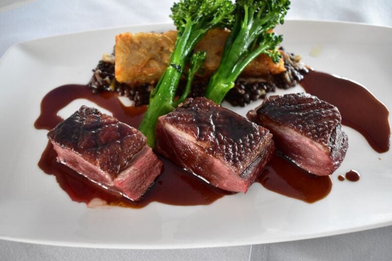 Niagara Falls, Canada: Dining Experience at The Watermark - Customer Reviews