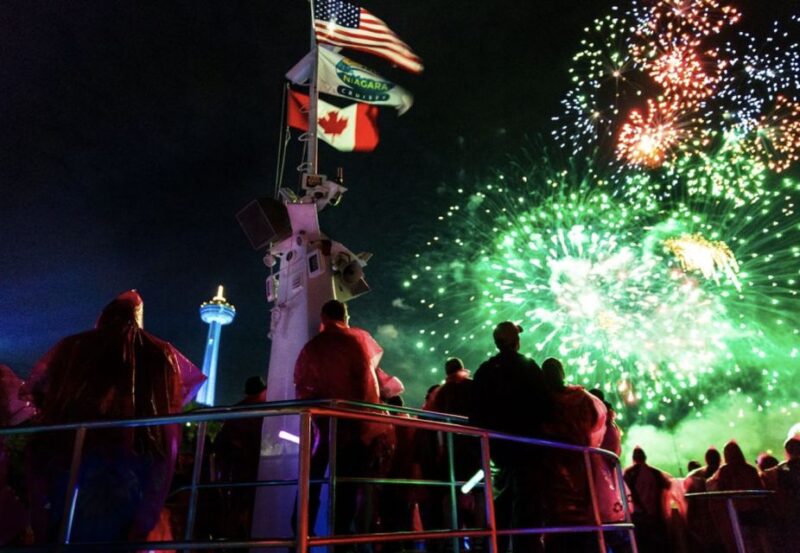 Niagara Falls, Canada: Evening Fireworks Cruise - Cruise Meeting Point