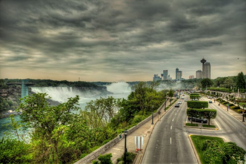 Niagara Falls, Canada: Full-Day Private Winery Tour - Tour Activities