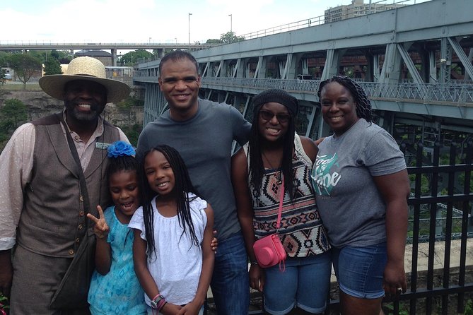 Niagara Falls Canada - Harriet Tubman Underground Railroad Heritage Tour - Tour Experience