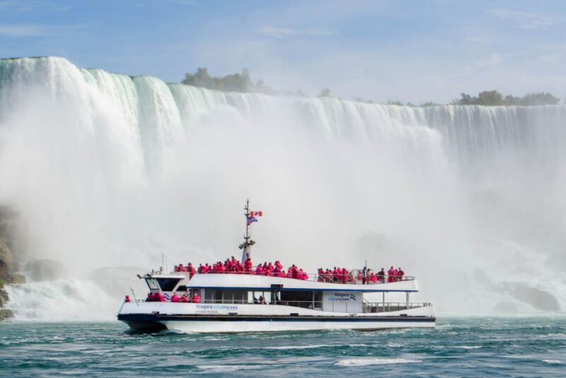 Niagara Falls, Canada: Sightseeing Tour With Boat Ride - Boat Tour Highlights