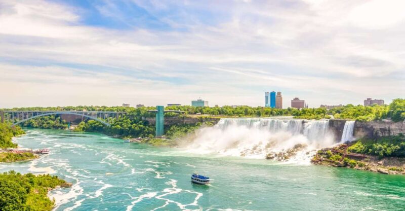 Niagara Falls: Canadian Side Day Trip With Maid of the Mist - Recommendations and Tips
