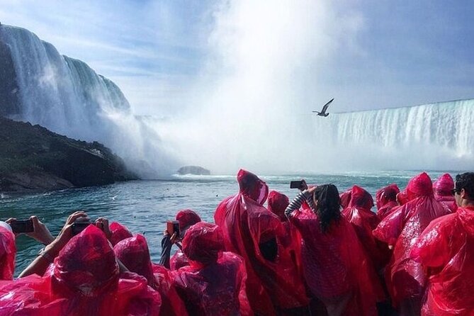 Niagara Falls Day Tour From Toronto With Winery and Niagara on the Lake Stop - Winery Tasting Experience