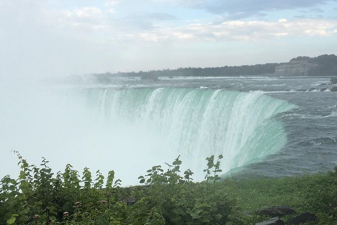 Niagara Falls Day Trip by Air Including Maid of the Mist - Transportation Details
