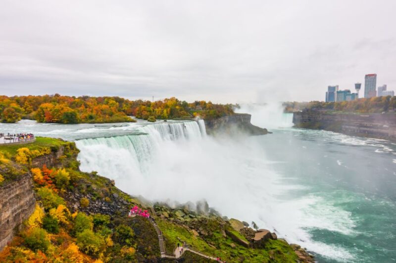 Niagara Falls: Guided Falls Tour With Dinner and Fireworks - Included in the Tour
