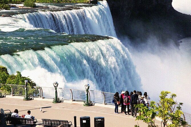 Niagara Falls Guided Vehicle Tour Canada - Practical Details and Considerations