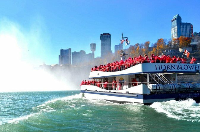 Niagara Falls Guided Vehicle Tour Canada - Who Will Love This Tour?