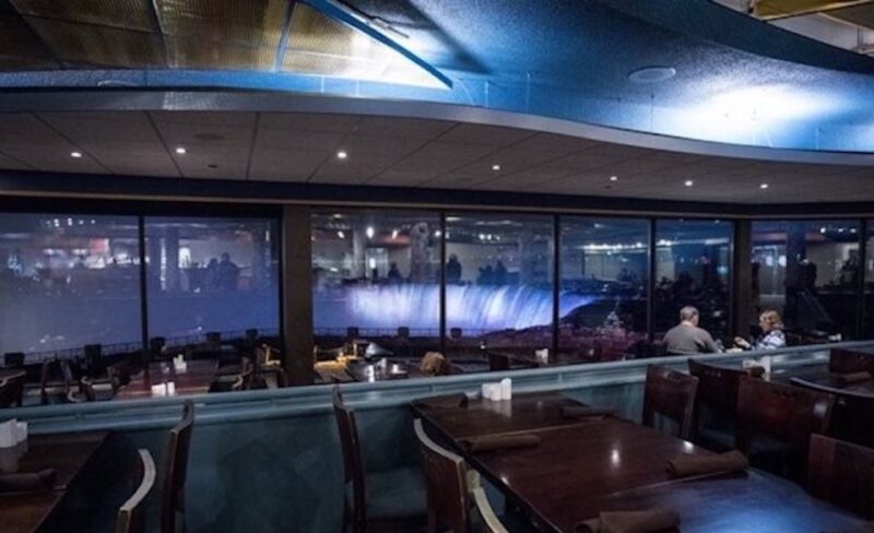 Niagara Falls: Night Tour W/ 3 Course Dinner & Light Show - Key Points