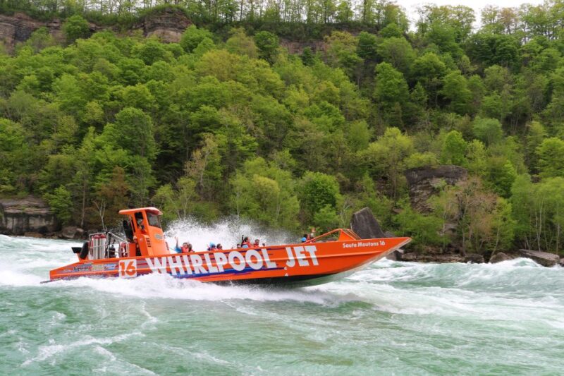 Niagara Falls, ON: Jet Boat Tour on Niagara River - Tour Experience