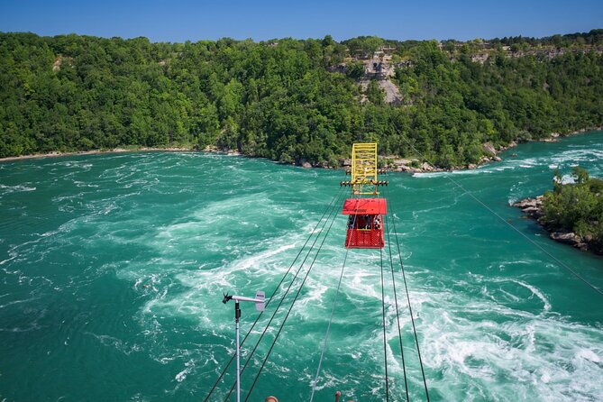 Niagara Falls: Sightseeing Pass With 3 Attractions + Guided Tour - Meeting Point