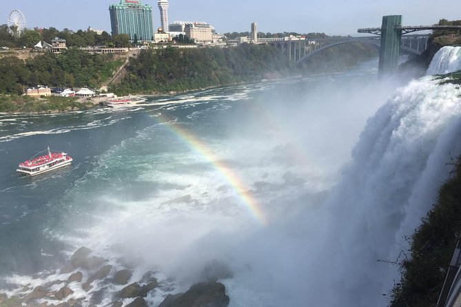 Niagara Falls Small Group Walking Tour - Accessibility and Recommendations