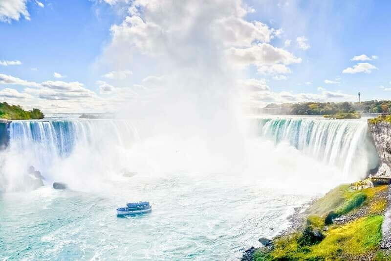 Niagara Falls Tour with Skip the Line Cruise & Maple Tasting - Why This Tour Works