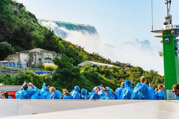 Niagara Falls USA: Cave of the Winds & Maid of the Mist Ride - Seasonal Maid of the Mist