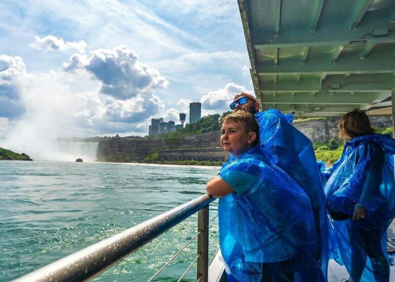 Niagara Falls, USA: Day & Night Small Group Tour with Dinner - Key Points