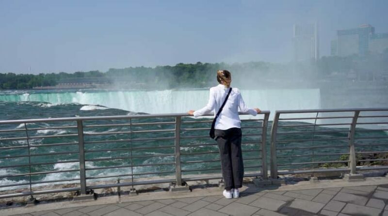 Niagara Falls, USA: Day & Night Small Group Tour with Dinner - Detailed Breakdown of the Itinerary