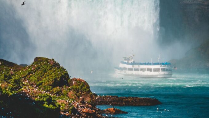 Niagara Falls, USA: Falls Boat Cruise Tickets & Cave Walk - What to Wear and Bring