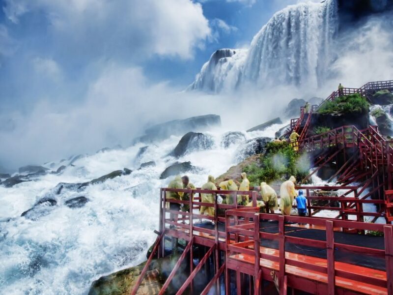 Niagara Falls, Usa: Guided Tour W/ Boat, Cave & More - Key Points