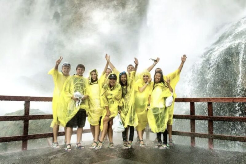 Niagara Falls, Usa: Guided Tour With Cave & Maid of the Mist - Key Points