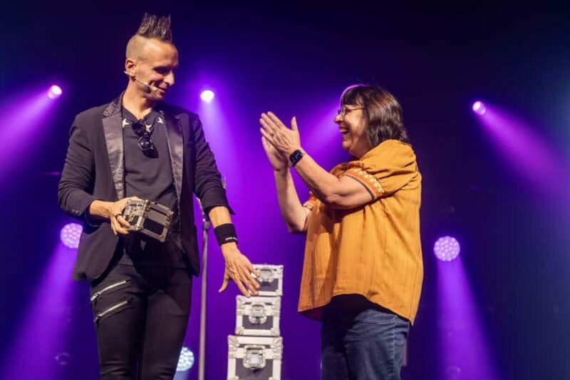 Niagara Falls, USA: Magic Theatre - Illusionist Leon Etienne - Final Thoughts