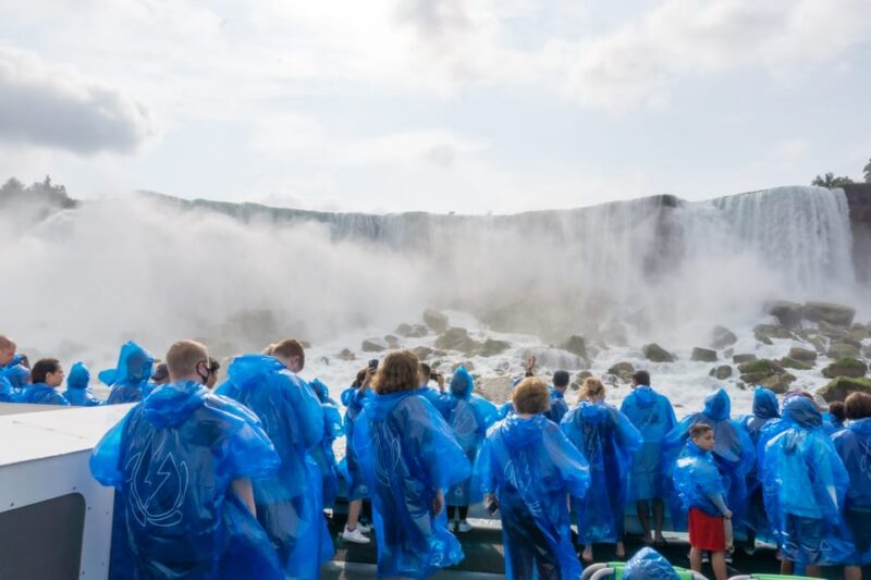 Niagara Falls, Usa: Walking Tour With Maid of Mist Boat Ride - Activity Highlights