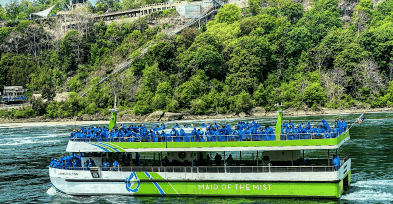 Niagara Falls, Usa: Walking Tour With Maid of Mist Boat Ride - Group Size and Recommendations