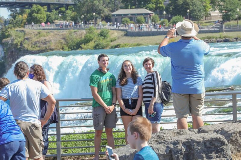 Niagara Falls, Usa: Walking Tour With Maid of Mist Boat Ride - Experience Highlights