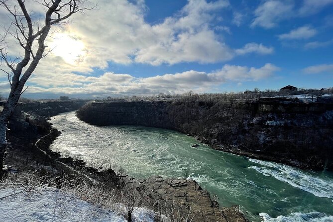 Niagara Falls USA- Winter Wonderland/State Park Tour W/Ride - Booking Information