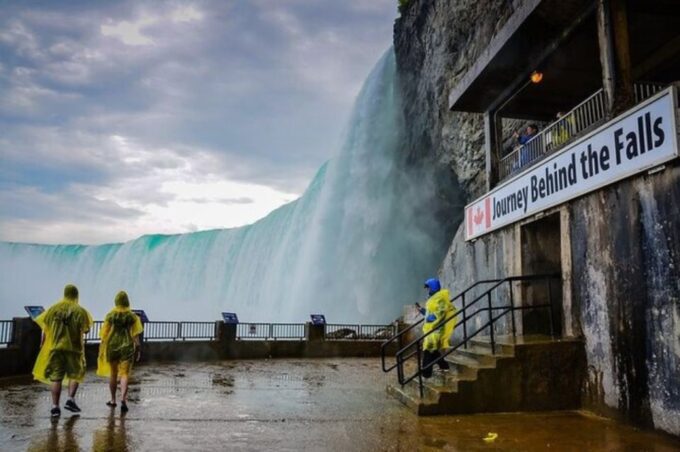 Niagara Falls: Walking Tour With Journey Behind the Falls - Unique Experiences