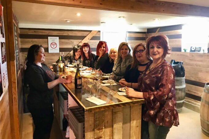 Niagara-on-the-Lake: Half-Day Wine, Beer & Charcuterie Tour - Customer Feedback and Ratings