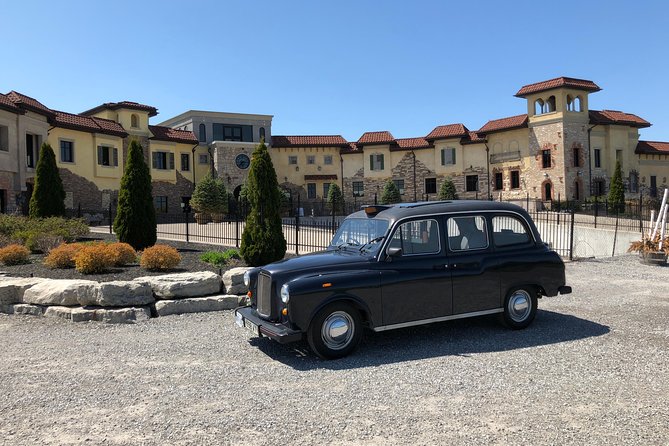 Niagara-On-The-Lake Wine Tour With Lunch -Private Tour in Classic English Cab - Wineries Visited
