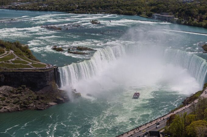 Niagara: Power Station and Tunnel Under the Falls Tour - Exploring Skylon Tower