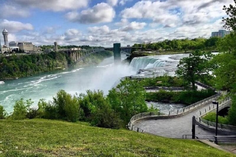 Niagara, Usa: Daredevils Walking Tour With Cave of the Winds - Customer Reviews