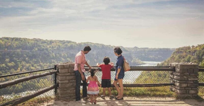 Niagara, Usa: Falls Tour & Maid of the Mist With Transport - Experience and Activities