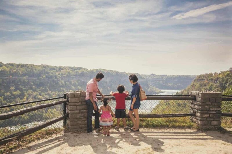 Niagara, Usa: Falls Tour & Maid of the Mist With Transport - Meeting Point and Drop-off Locations
