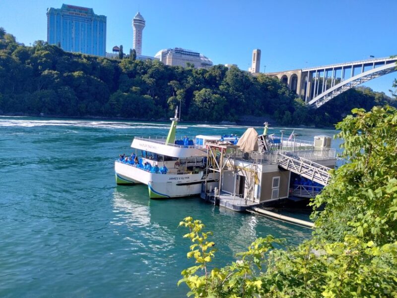 Niagara, Usa: Guided Tour With Boat, Cave of Winds, & Trolly - Inclusions