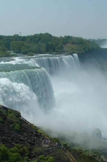 Niagara, Usa: Guided Tour With Boat, Cave of Winds, & Trolly - Location and Duration