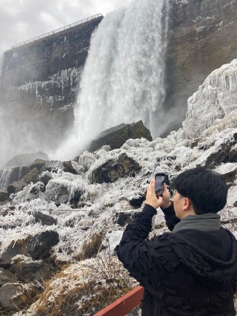 Niagara, Usa: Winter Wonderland Tour W/ Cave of the Winds - Key Points