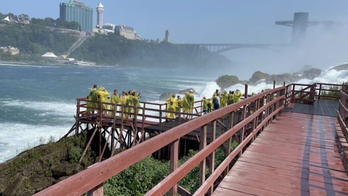 Niagara, Usa: Winter Wonderland Tour W/ Cave of the Winds - Customer Reviews