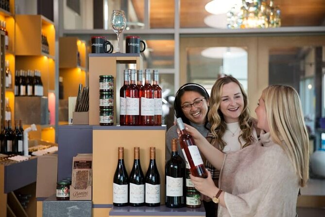 Niagara Wine Tour and Tastings With Included Transportation - Transportation Convenience