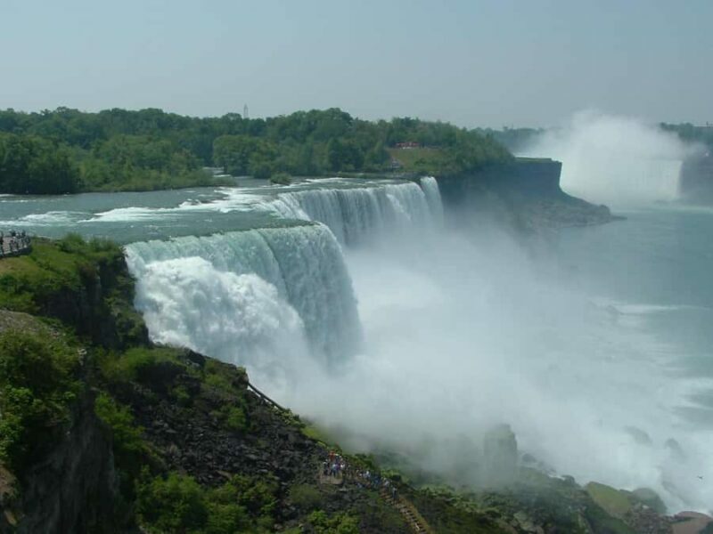 Niagra Falls, USA Side: Boat, Cave and Shuttle pass Tour - A Closer Look at What to Expect