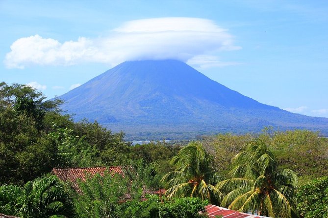 Nicaragua Highlights: a 10 Days Journey Through the Best of Nicaragua! - Discover the Tranquil Islets of Granada