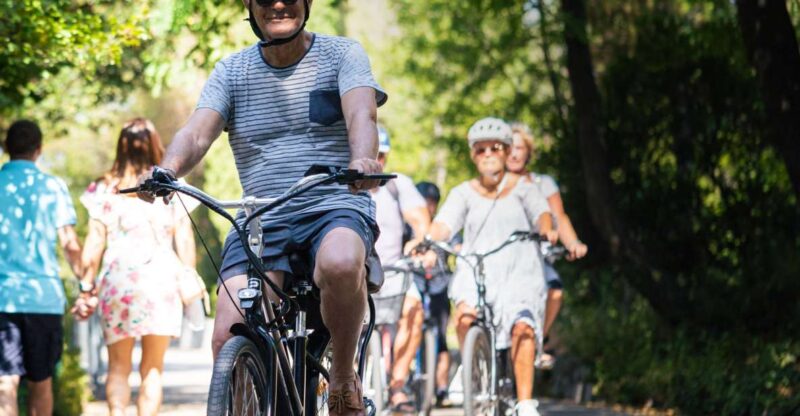 Nice: Bike and E-Bike Rental - Explore Nices Sights and Landmarks