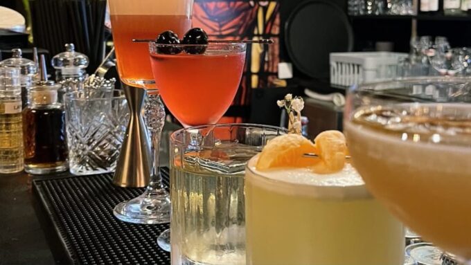 Nice: Cocktail Workshop in an Exceptional Bar - Discovering Cocktail Ingredients and Origins