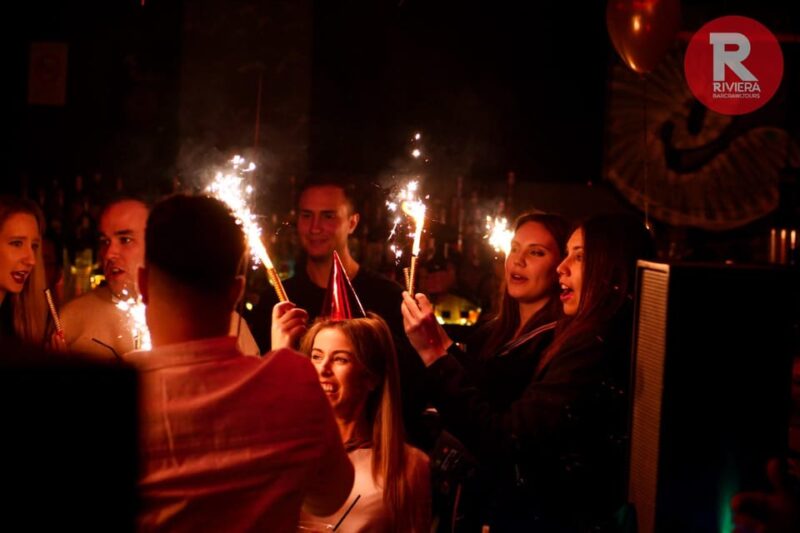 Nice: New Year's Eve Bar Crawl - Private Parties and Services