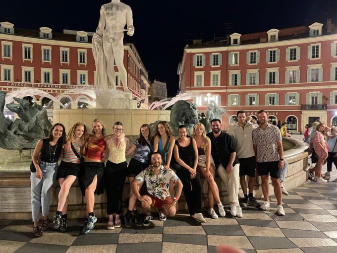 Nice: Pub / Bar Crawl Group Size 6 Person - Repeat Participation Opportunity