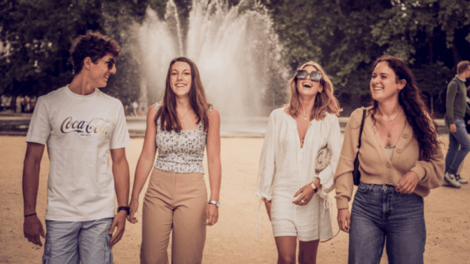 Nice: Walking Tour to Discover the Capital of the French Riviera - Booking and Meeting Details