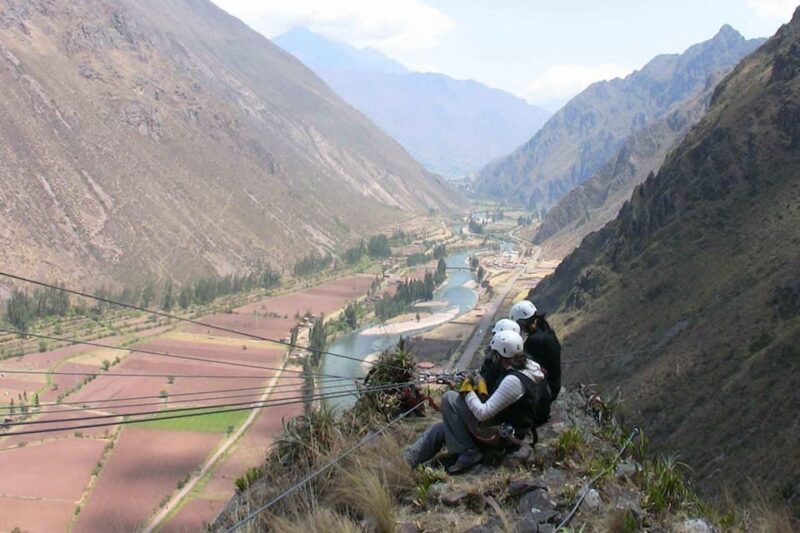 | Night at Skylodge + via Ferrata and Zipline Sacred Valley - Inclusions