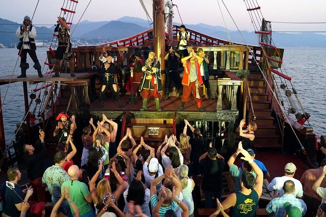 Night Cruise at Puerto Vallarta, Pirate Show & Dinner! - Key Points